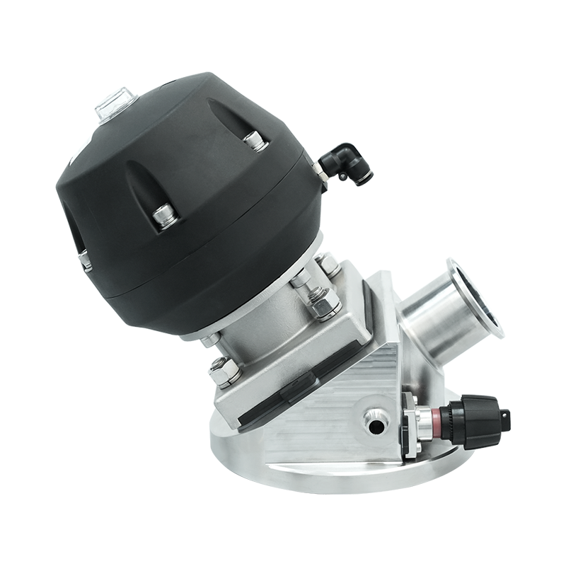 Valvola a membrana sul fondo del serbatoioValvola a membrana sul fondo del serbatoio